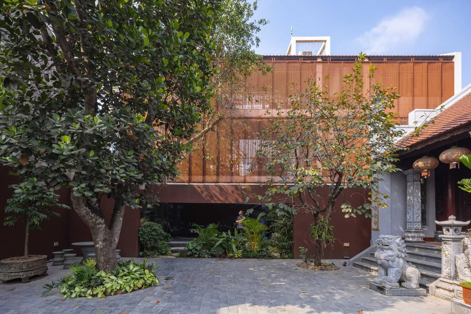 NB01 House