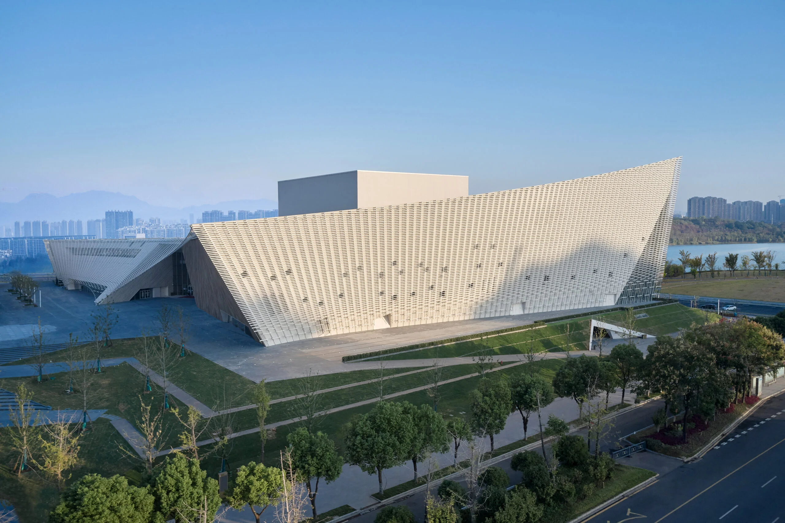 Nhà hát Lớn Nam Xương/PES-Architects