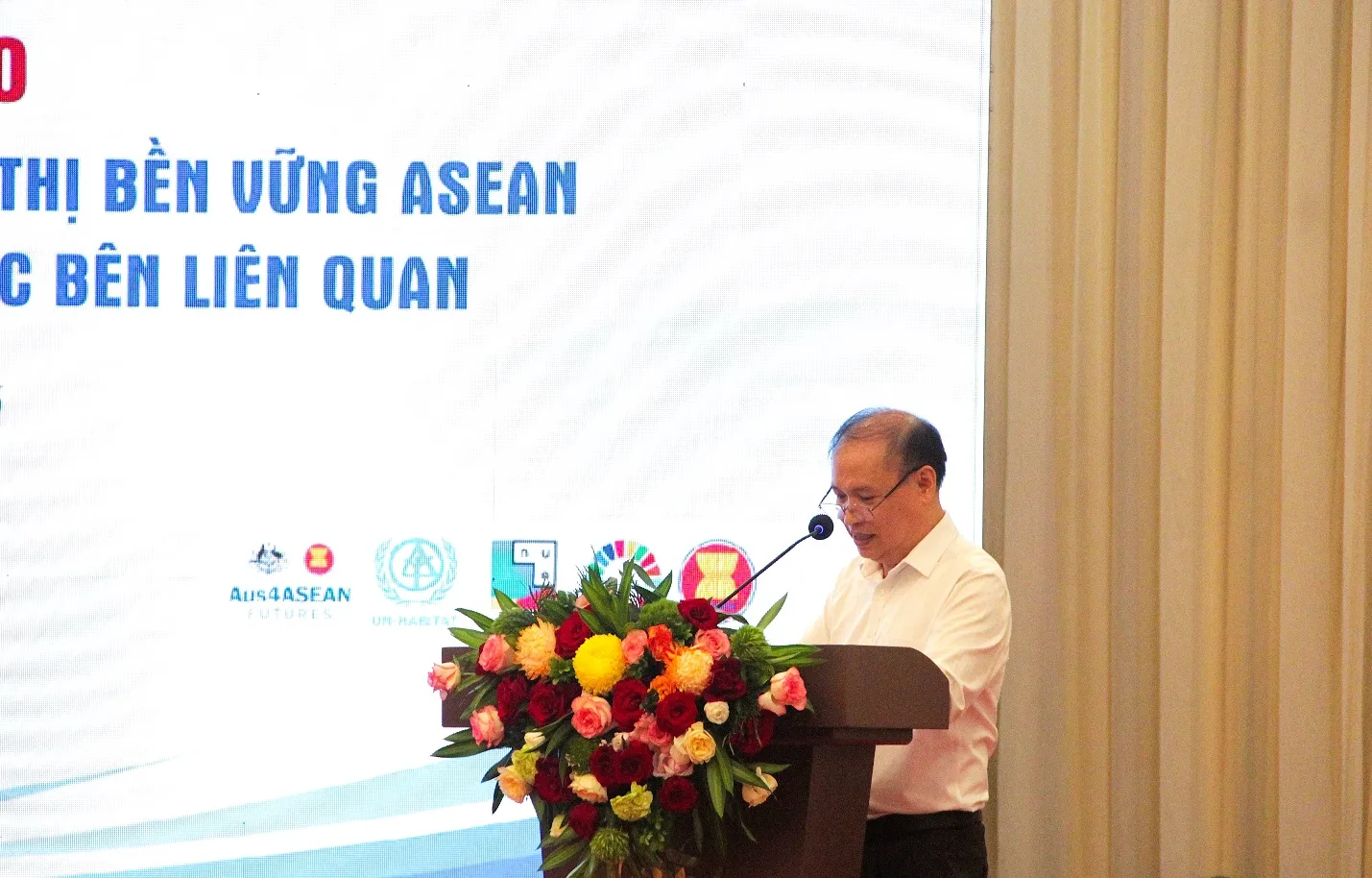 Nâng cao năng lực quản lý để phát triển hệ thống đô thị Việt Nam xanh, thông minh, có khả năng chống chịu cao